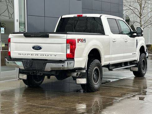 Used 2017 Ford F350 Lariat w/ Lariat Ultimate Package image 3