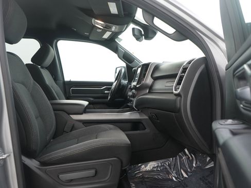 Used 2019 RAM 1500 Big Horn image 11