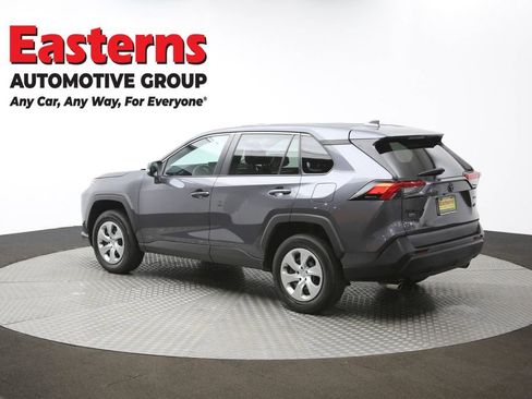 Used 2022 Toyota RAV4 LE image 63