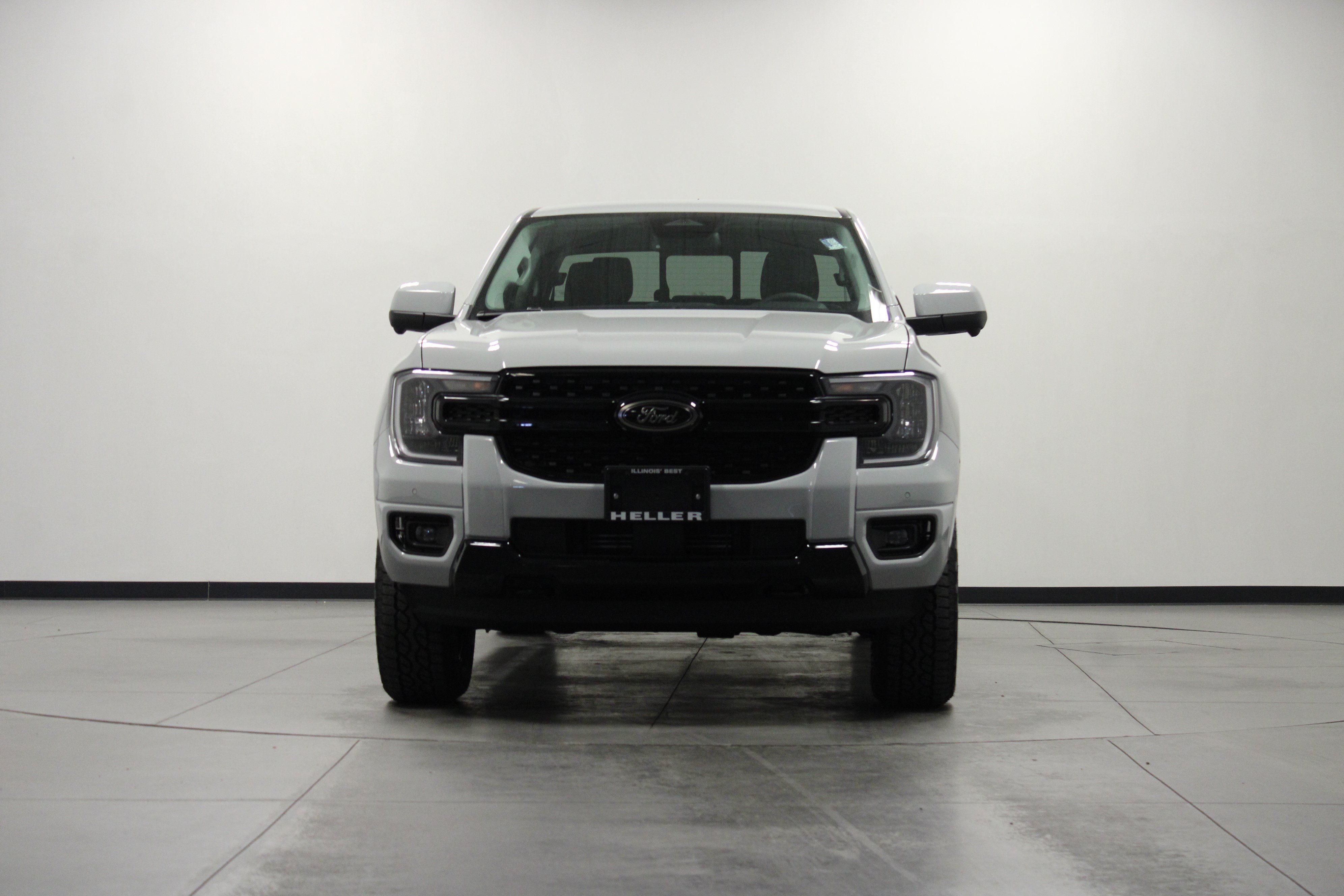 New 2026 Ford Ranger Lariat w/ Black Appearance Package AWD/4WD image 9