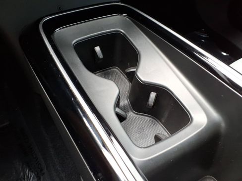 Certified 2023 Volkswagen ID.4 Pro RWD image 31