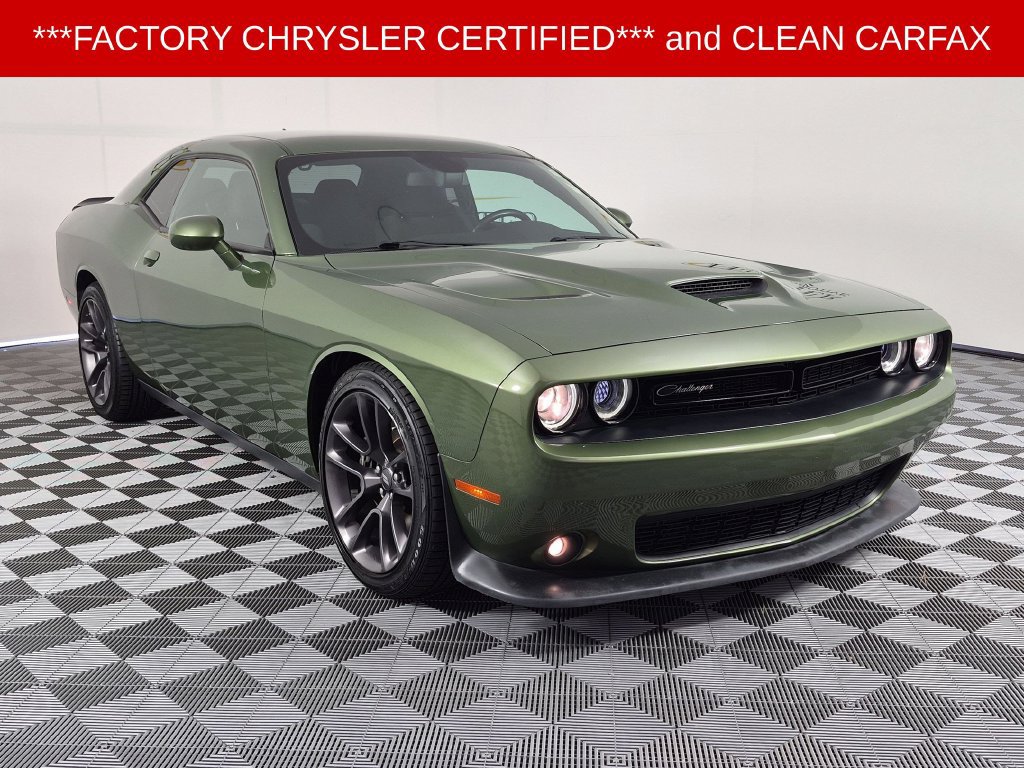 Used 2022 Dodge Challenger R/T Scat Pack RWD image 2
