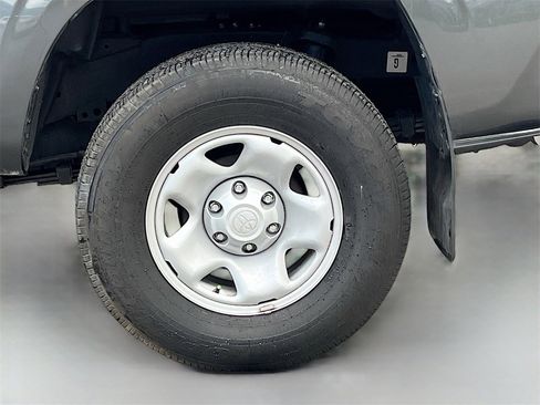 Used 2022 Toyota Tacoma SR image 28