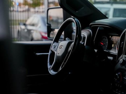 Used 2020 Chevrolet Silverado 2500 High Country w/ Z71 Off-Road Package image 37