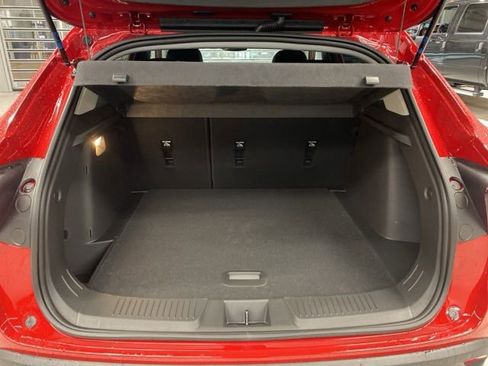 New 2026 Chevrolet Trax LT w/ Driver Confidence Package image 7