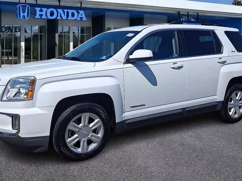 Used 2016 GMC Terrain SLE w/ Driver Alert Package I image 4