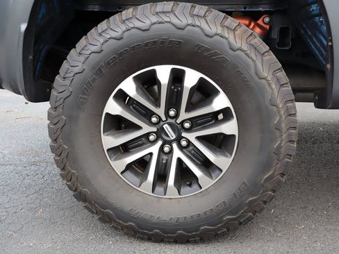 Used 2019 Ford F150 Raptor w/ Equipment Group 801A Mid AWD/4WD image 43