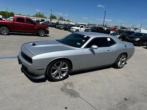 Used 2022 Dodge Challenger R/T RWD image 14