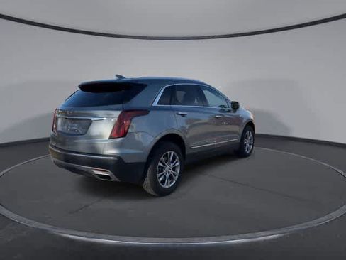 Used 2023 Cadillac XT5 Premium Luxury image 8