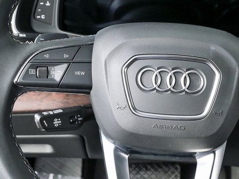 Used 2023 Audi Q8 Premium Plus w/ Premium Plus Package image 10