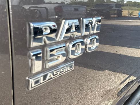 Used 2020 RAM 1500 Tradesman w/ Chrome Plus Package RWD image 11