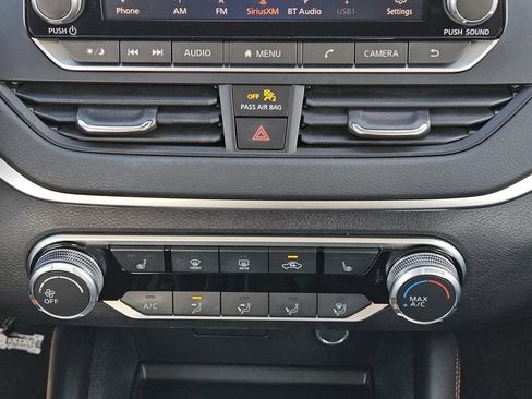 Used 2022 Nissan Altima 2.0 SR image 13