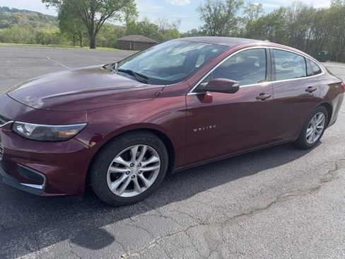 Used 2016 Chevrolet Malibu LT image 1