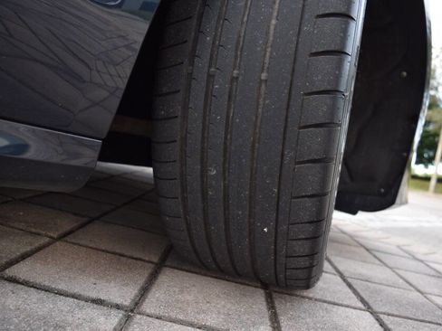 Used 2015 Audi S8 image 90