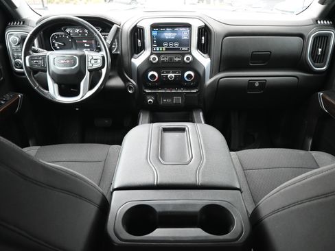 Used 2021 GMC Sierra 1500 Elevation image 3