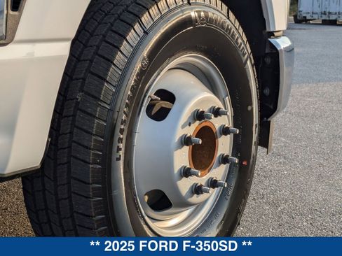 New 2025 Ford F350 XL w/ XL Chrome Package RWD image 12