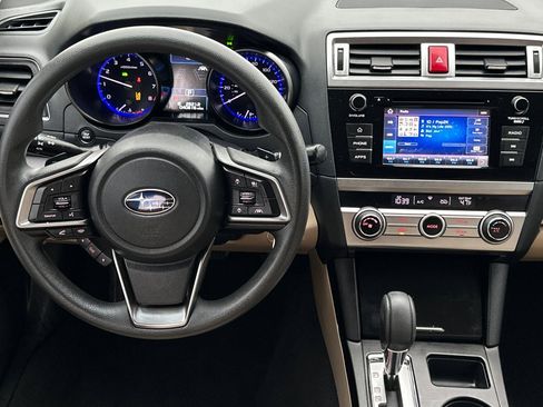 Used 2019 Subaru Outback 2.5i image 14