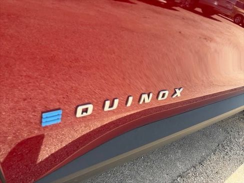Used 2025 Chevrolet Equinox EV LT w/ Comfort Package FWD image 6