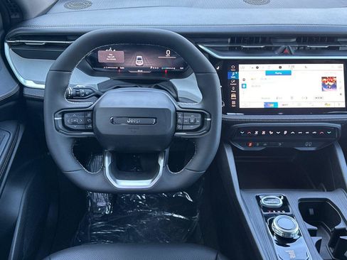 New 2026 Jeep Cherokee Limited image 11