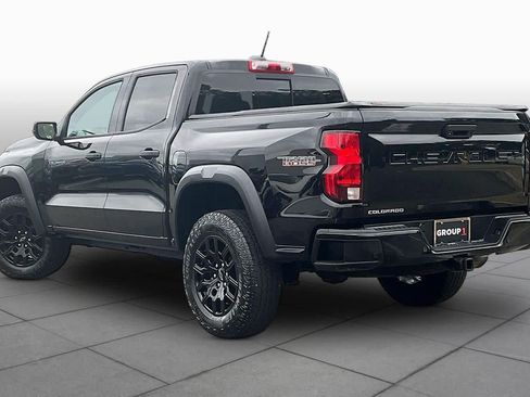 Used 2023 Chevrolet Colorado Trail Boss w/ Advanced Trailering Package AWD/4WD image 12