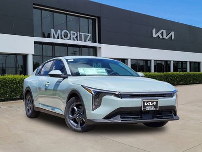 New 2026 Kia K4 LXS