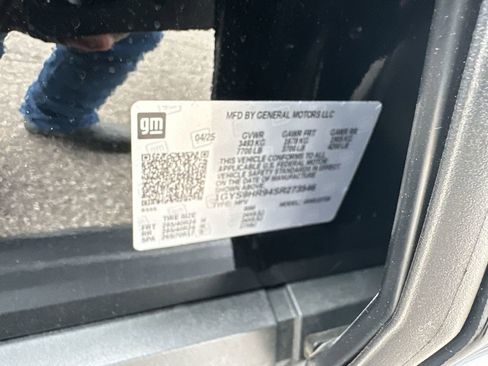 Used 2025 Cadillac Escalade V w/ LPO, ONYX Package image 41