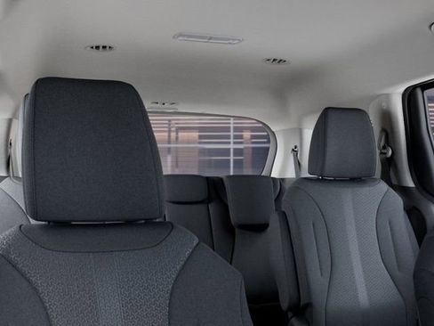 New 2026 Kia Carnival LX image 27