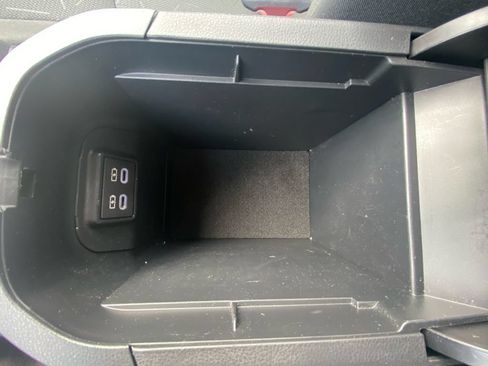 Used 2024 Toyota RAV4 XLE w/ Convenience Package AWD/4WD image 27
