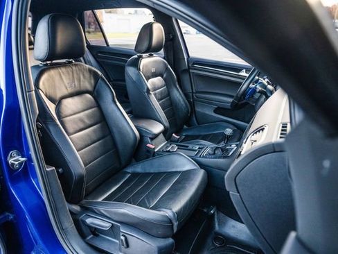 Used 2015 Volkswagen Golf R 4-Door image 82