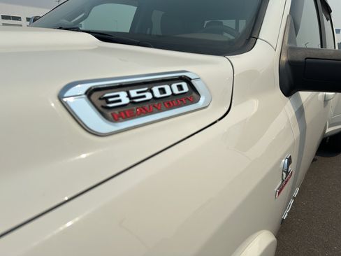 Used 2023 RAM 3500 Limited AWD/4WD image 10