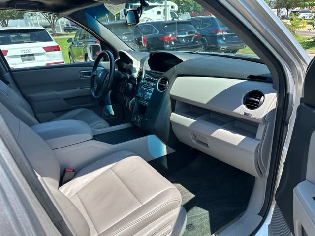 Used 2013 Honda Pilot Touring image 10