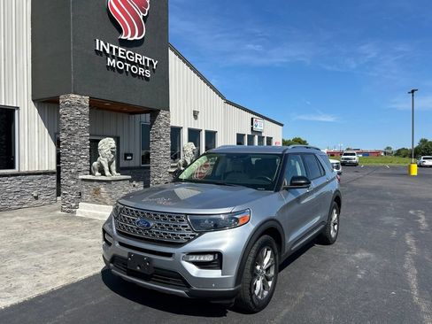 Used 2020 Ford Explorer Limited AWD/4WD image 1