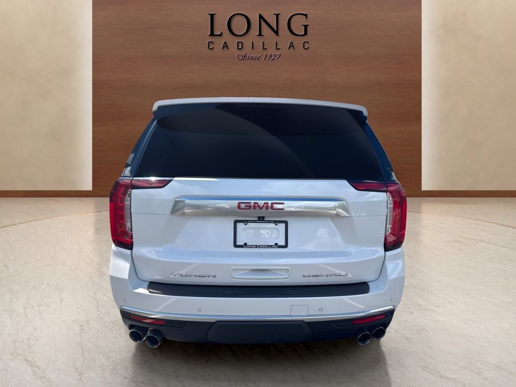 Used 2023 GMC Yukon Denali w/ LPO, Floor Liner Package AWD/4WD image 4