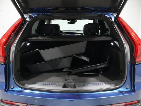 Used 2019 Cadillac XT4 Premium Luxury image 22