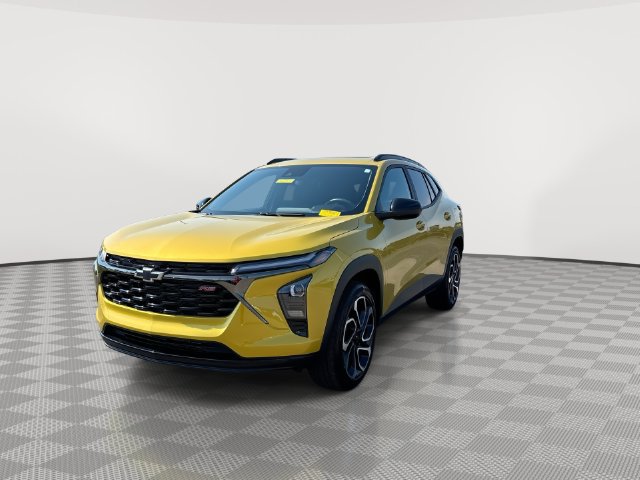 Used 2025 Chevrolet Trax RS w/ Sunroof Package FWD image 5