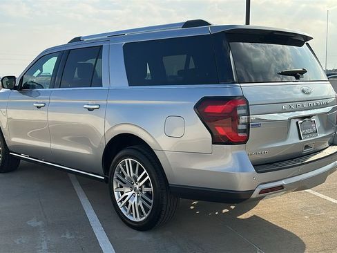 Used 2024 Ford Expedition Max Limited image 11