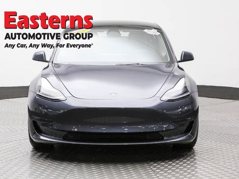 Used 2023 Tesla Model 3 Performance image 2
