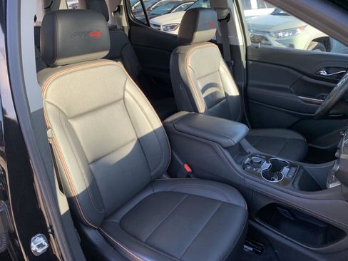 Used 2023 GMC Acadia AT4 w/ Technology Package image 41