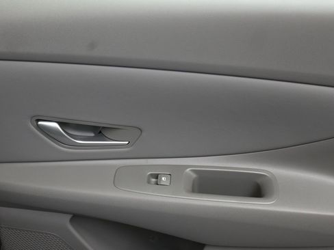 New 2025 Hyundai Elantra Sport image 14