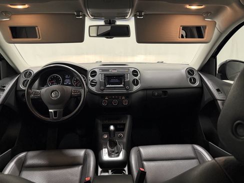 Used 2016 Volkswagen Tiguan S image 35