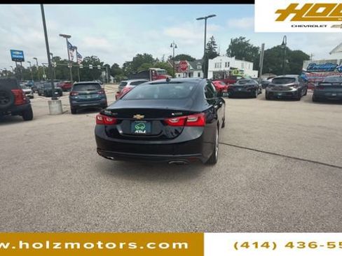 Certified 2018 Chevrolet Malibu Premier w/ Premier Sun and Wheel Package FWD image 8