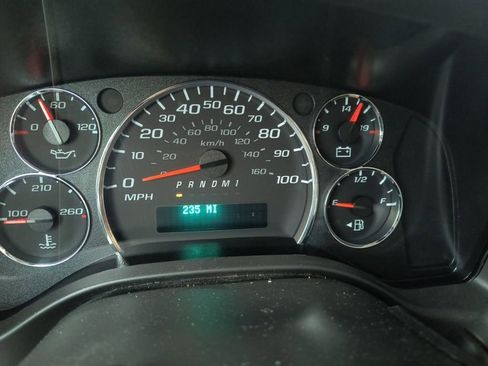 New 2025 Chevrolet Express 4500 w/ Power Convenience Package RWD image 19