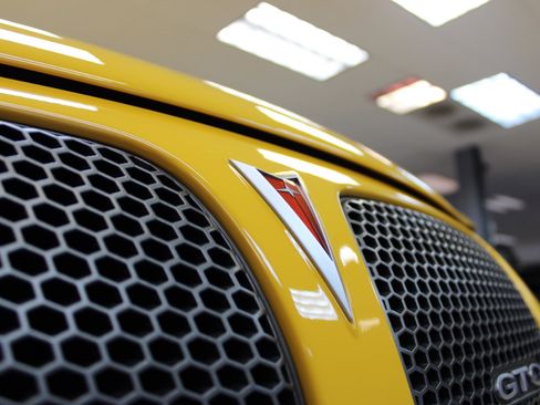 Used 2005 Pontiac GTO image 17