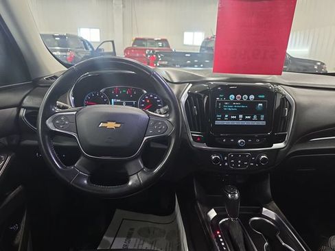 Used 2019 Chevrolet Traverse LT w/ LPO, Floor Liner Package AWD/4WD image 18