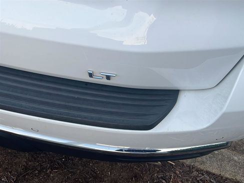 Used 2023 Chevrolet Tahoe LT w/ Luxury Package image 5