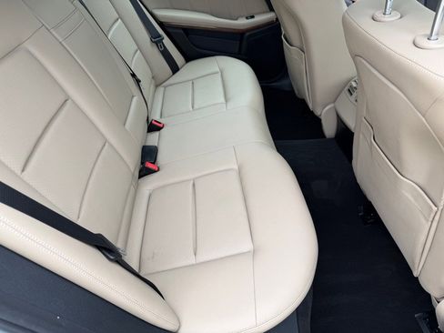 Used 2013 Mercedes-Benz E 350 Sedan image 20