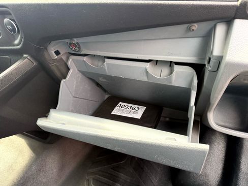 Used 2019 Ford Transit 250 130 Low Roof image 29