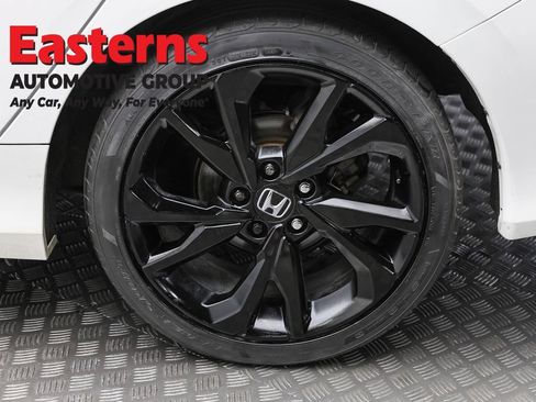 Used 2020 Honda Civic Sport image 8
