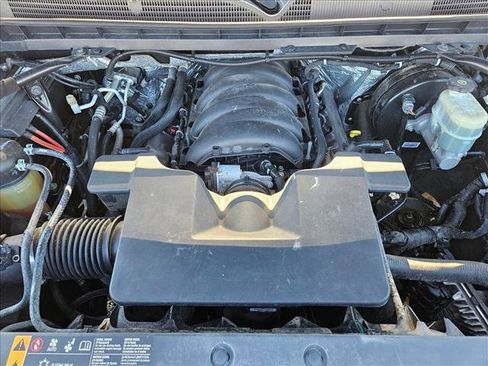 Used 2018 Chevrolet Silverado 1500 LTZ Z71 w/ LPO, Black Pack image 18