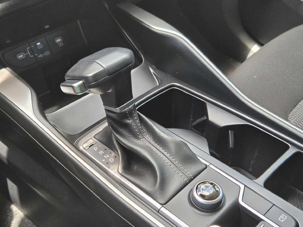 New 2026 Kia Sorento LX FWD image 15